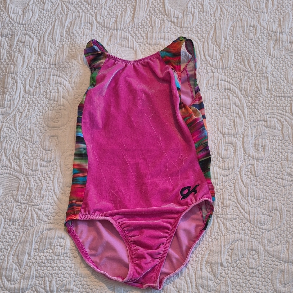 GK child Large pink velour with color side panels, dance, gymnastics VGUC